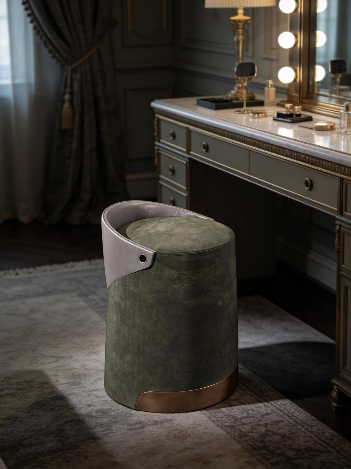 Ottomans & Stools