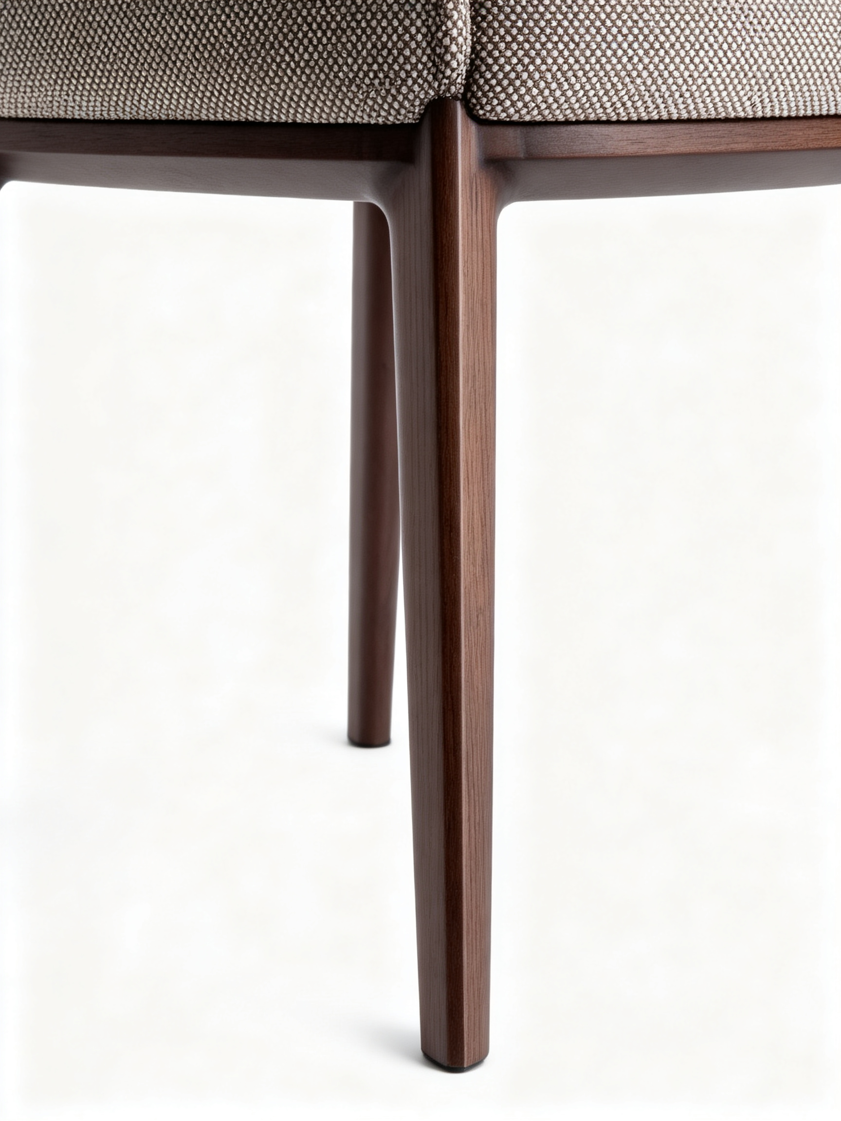 CRESCENT Pleated Dining Armchair