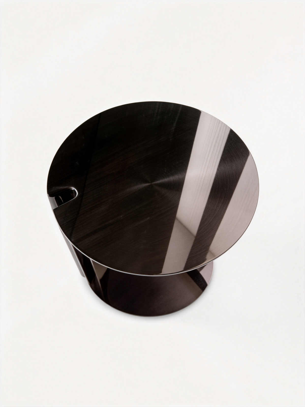 NOIR Mirror-Finish C-Shaped Side Table