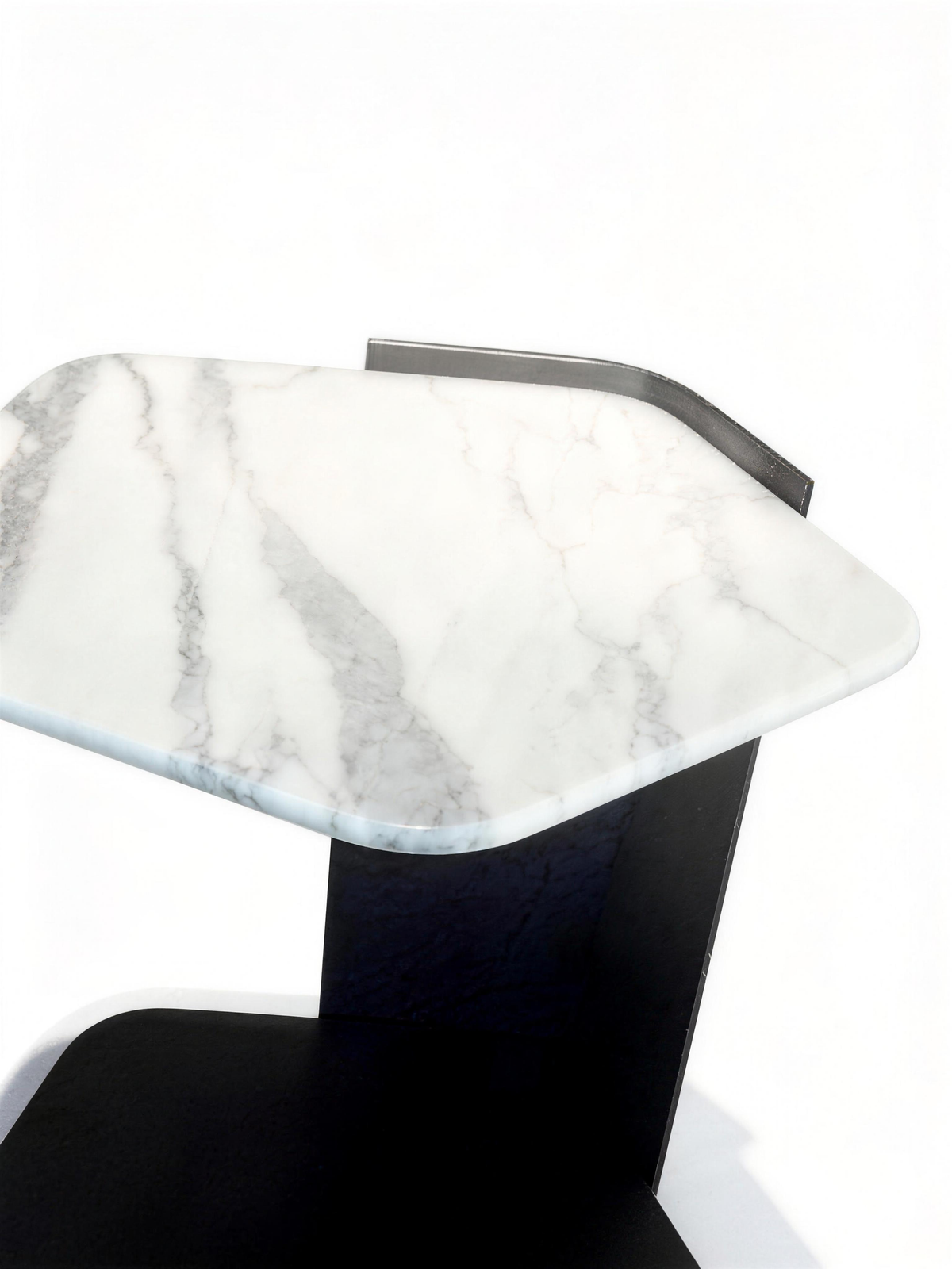 ALBA Snow White Marble Side Table with Black Titanium Base