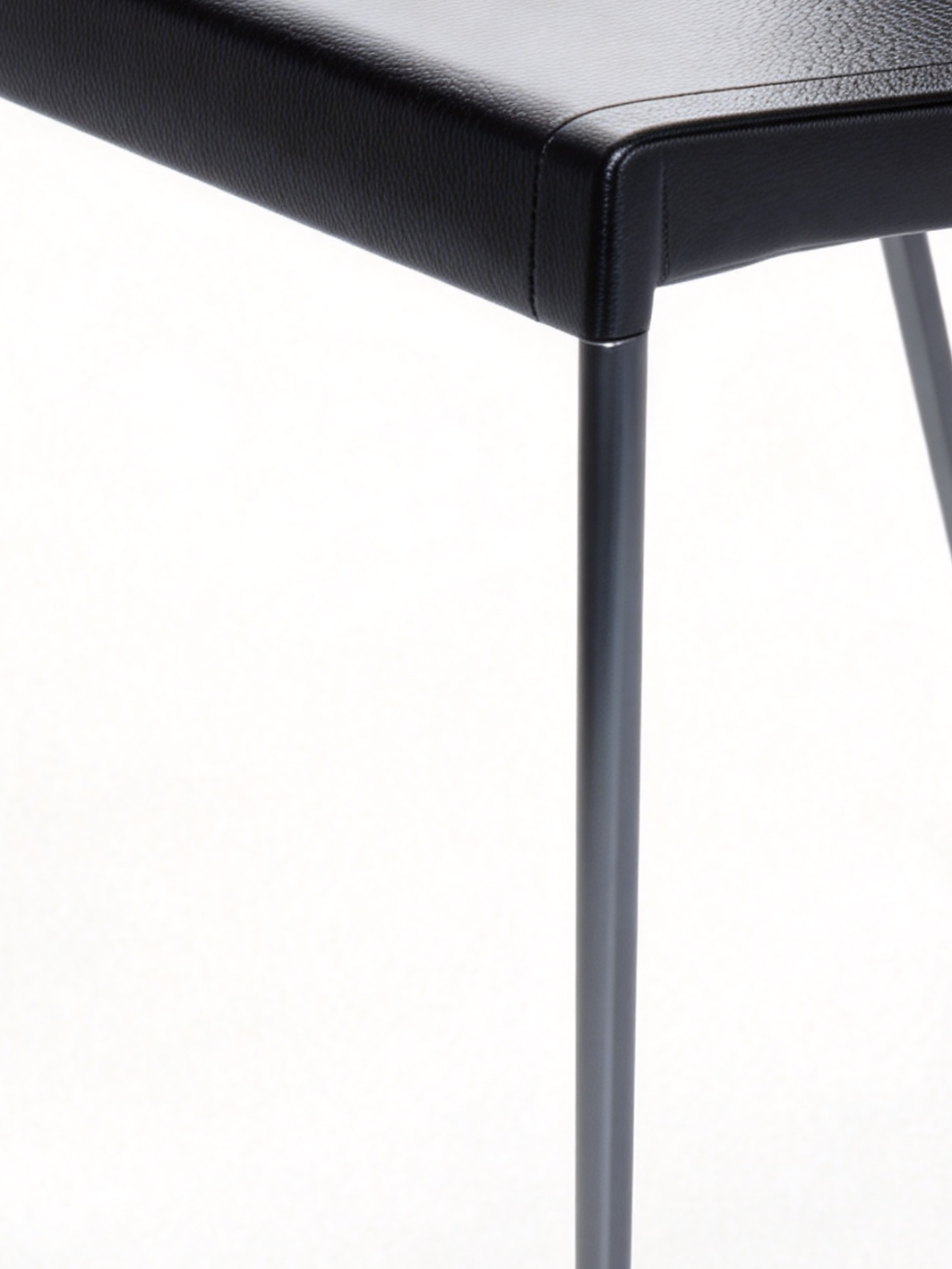 RIDGE Saddle Leather Dining Chair